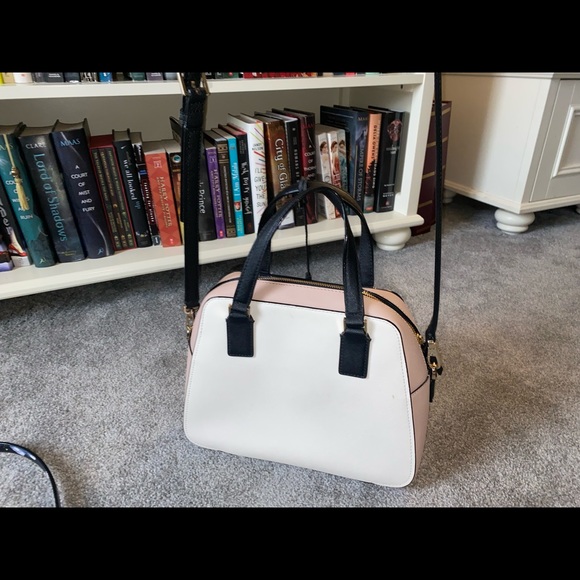 Lightly used. No flaws - Picture 2 of 4